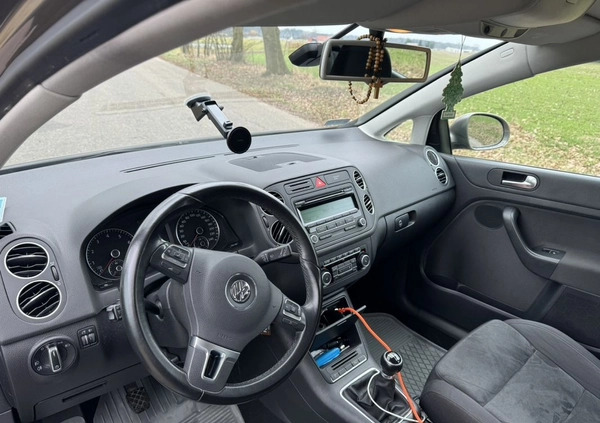 Volkswagen Golf cena 38000 przebieg: 53200, rok produkcji 2011 z Buk małe 137